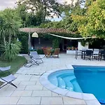 Studio Independant Terrasse Piscine