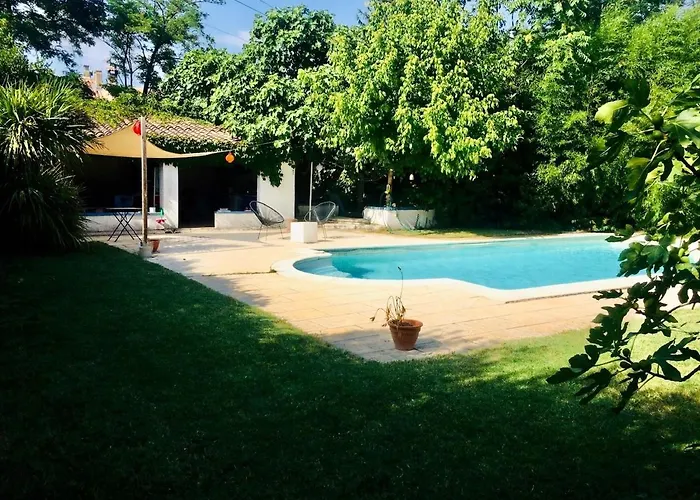 Studio Independant Terrasse Piscine